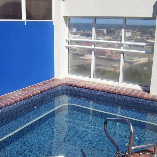 Beachcomber International Resort Coolangatta Extérieur photo
