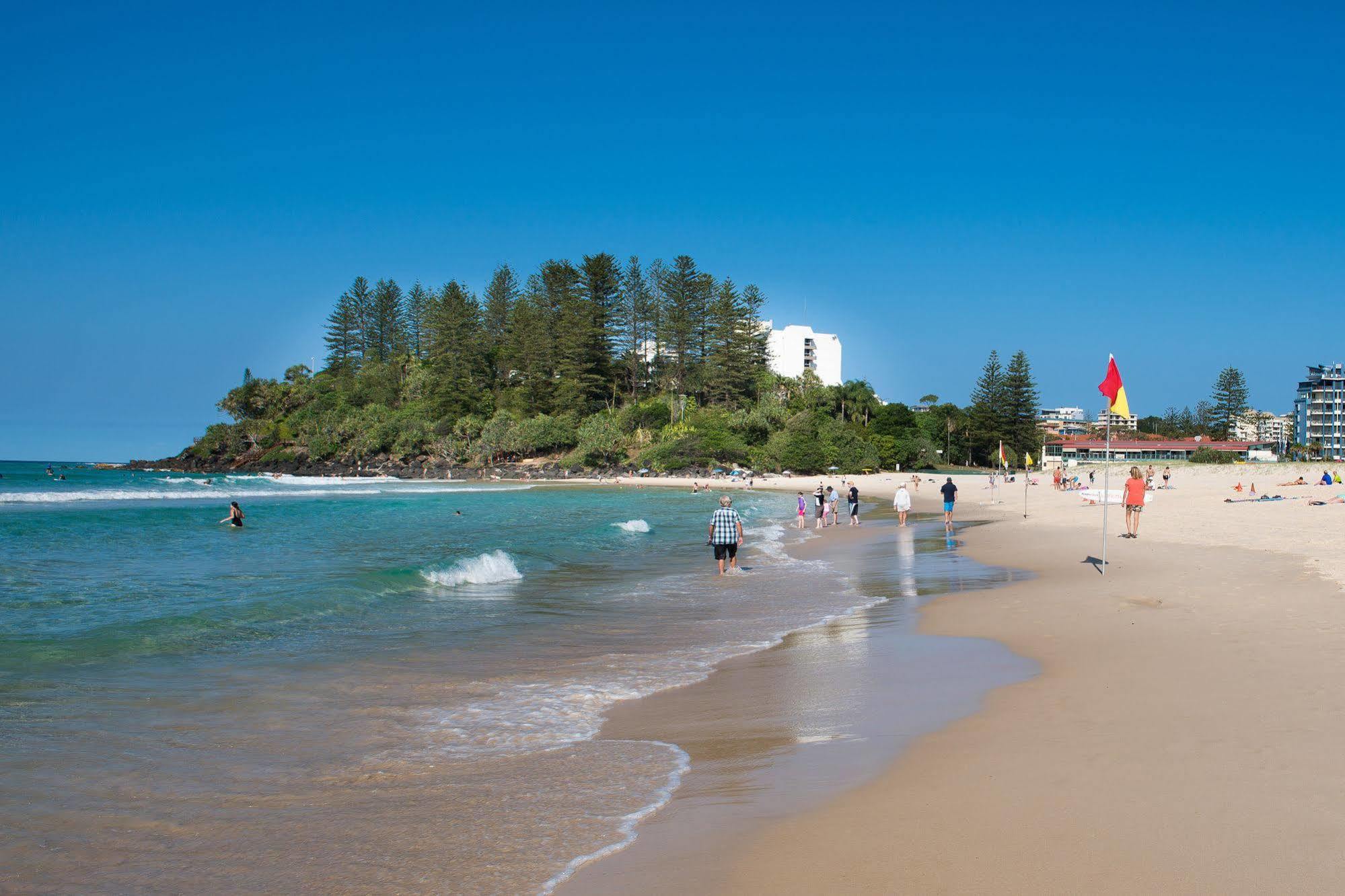 Beachcomber International Resort Coolangatta Extérieur photo